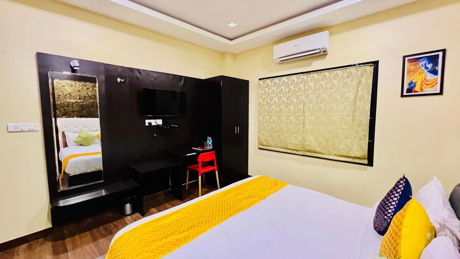 Hotel Grand Bhagwat, אודייפור 4*,  הודו