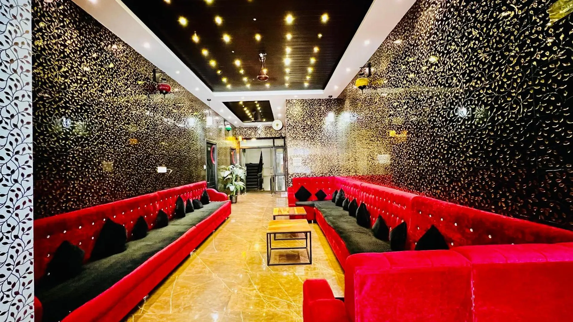****  Hotel Grand Bhagwat, Udaipur India